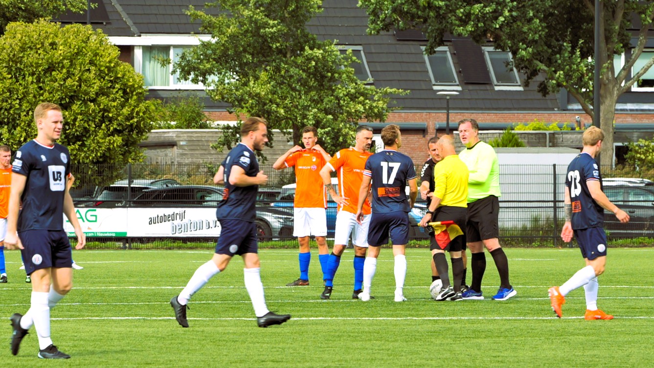 sv Parkhout heren 1 kan geen vuist maken tegen Nieuwkoop, en verliest met 3-1